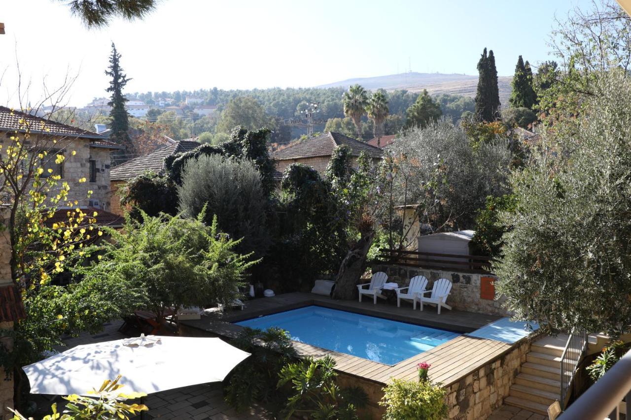Shulamit Yard Hotel Rosh Pinna Bagian luar foto